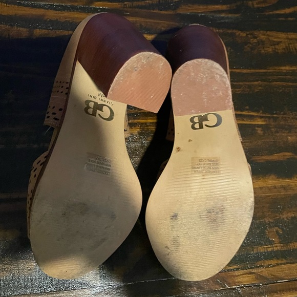 GB HEELS - Picture 7 of 10